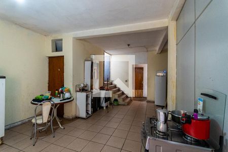 Casa à venda com 426m², 3 quartos e 3 vagas Casa à venda com 426m², 3 quartos e 3 vagasÁrea