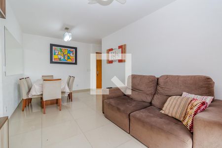 Sala de apartamento à venda com 3 quartos, 80m² em Camaquã, Porto Alegre