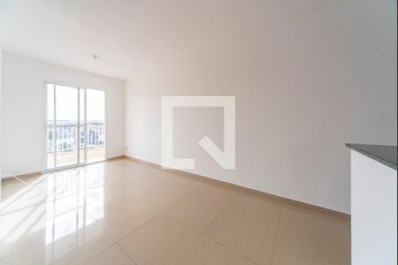 Sala de apartamento para alugar com 3 quartos, 61m² em Jardim Santo André, Santo André