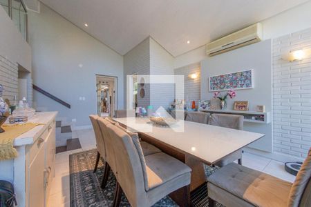 Sala de Jantar de casa à venda com 3 quartos, 344m² em Cavalhada, Porto Alegre