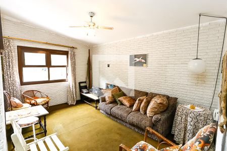 Casa para alugar com 240m², 4 quartos e 4 vagas Casa para alugar com 240m², 4 quartos e 4 vagasQuarto 1