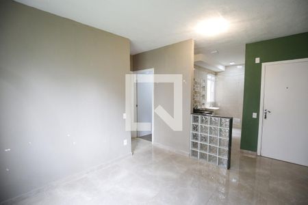 Sala de apartamento para alugar com 2 quartos, 41m² em Parque Santa Rosa, Suzano