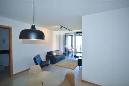 Sala de apartamento para alugar com 2 quartos, 95m² em Piratininga, Niterói