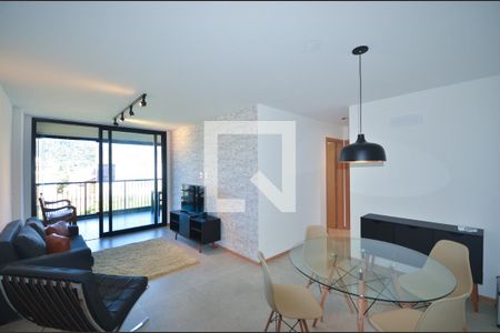Sala de apartamento para alugar com 2 quartos, 95m² em Piratininga, Niterói