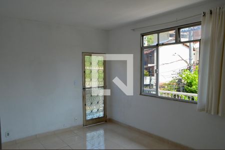 Sala de casa de condomínio à venda com 3 quartos, 100m² em Tanque, Rio de Janeiro