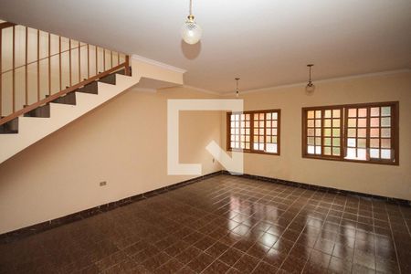 Sala de casa à venda com 3 quartos, 196m² em Vila Carrao, São Paulo