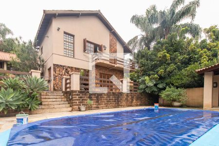 Casa de condomínio para alugar com 500m², 3 quartos e 7 vagas Casa de condomínio para alugar com 500m², 3 quartos e 7 vagasÁrea Externa