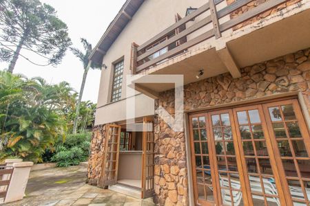 Casa de condomínio para alugar com 500m², 3 quartos e 7 vagas Casa de condomínio para alugar com 500m², 3 quartos e 7 vagasÁrea Externa