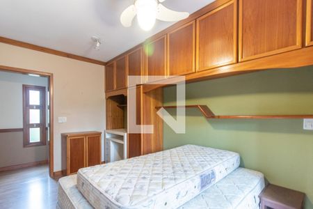 Casa de condomínio para alugar com 500m², 3 quartos e 7 vagas Casa de condomínio para alugar com 500m², 3 quartos e 7 vagasQuarto 1 - Suíte