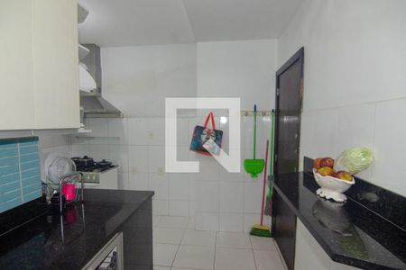 Apartamento à venda com 107m², 2 quartos e sem vaga Apartamento à venda com 107m², 2 quartos e sem vagaCozinha