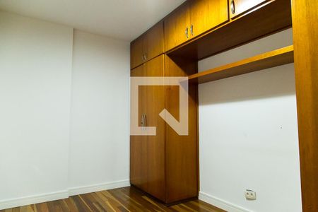 Quarto 1 de apartamento para alugar com 2 quartos, 58m² em Jabaquara, São Paulo