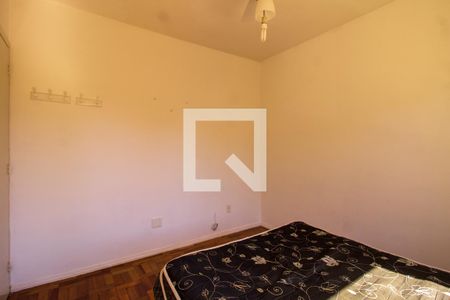 Quarto de apartamento à venda com 1 quarto, 48m² em Medianeira, Porto Alegre