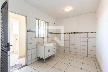 Cozinha de kitnet/studio para alugar com 1 quarto, 40m² em Cidade Intercap, Taboão da Serra