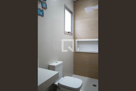 Casa à venda com 265m², 3 quartos e 3 vagas Casa à venda com 265m², 3 quartos e 3 vagasBanheiro da Suíte 2