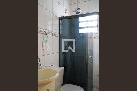 Casa à venda com 265m², 3 quartos e 3 vagas Casa à venda com 265m², 3 quartos e 3 vagasBanheiro de Serviço