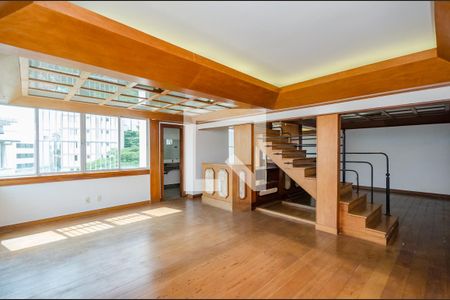 Sala de apartamento para alugar com 4 quartos, 300m² em Grajaú, Belo Horizonte