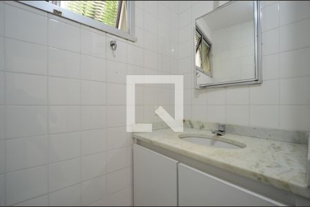 Banheiro de apartamento à venda com 1 quarto, 51m² em Vila Clementino, São Paulo