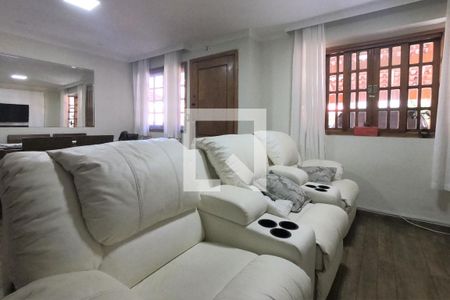 Sala de casa de condomínio à venda com 4 quartos, 250m² em Vila Rosália, Guarulhos