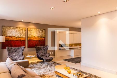 Apartamento à venda com 360m², 4 quartos e 3 vagasSala