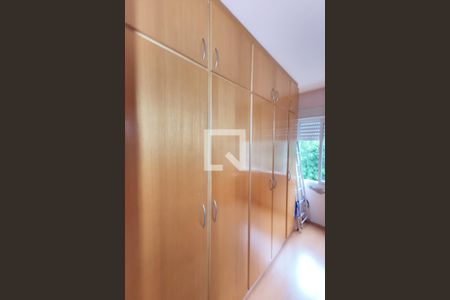 Apartamento à venda com 268m², 4 quartos e 3 vagas Apartamento à venda com 268m², 4 quartos e 3 vagasCloset da suíte