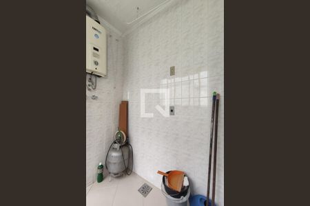 Apartamento à venda com 268m², 4 quartos e 3 vagas Apartamento à venda com 268m², 4 quartos e 3 vagasÁrea de Serviço