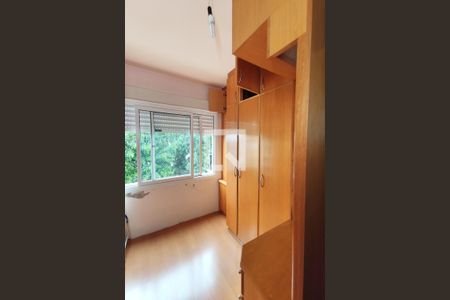 Apartamento à venda com 268m², 4 quartos e 3 vagas Apartamento à venda com 268m², 4 quartos e 3 vagasCloset da suíte