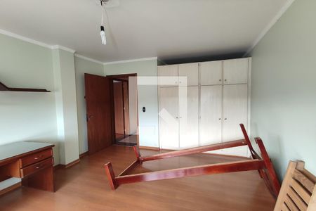 Apartamento à venda com 268m², 4 quartos e 3 vagas Apartamento à venda com 268m², 4 quartos e 3 vagasQuarto 1