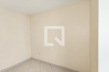 Apartamento à venda com 268m², 4 quartos e 3 vagas Apartamento à venda com 268m², 4 quartos e 3 vagasQuarto de Serviço