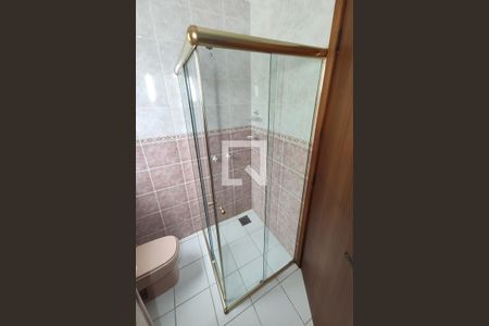 Apartamento à venda com 268m², 4 quartos e 3 vagas Apartamento à venda com 268m², 4 quartos e 3 vagasBanheiro da Suíte