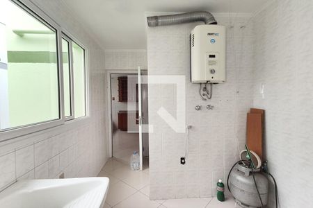Apartamento à venda com 268m², 4 quartos e 3 vagas Apartamento à venda com 268m², 4 quartos e 3 vagasÁrea de Serviço