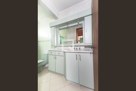 Apartamento à venda com 268m², 4 quartos e 3 vagas Apartamento à venda com 268m², 4 quartos e 3 vagasBanheiro Social