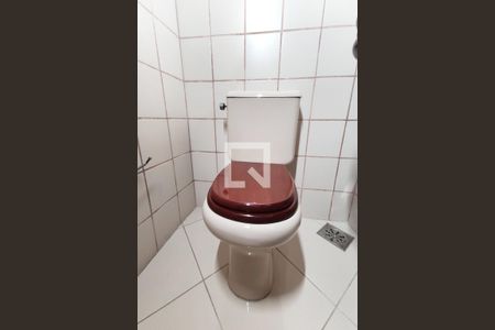 Apartamento à venda com 268m², 4 quartos e 3 vagas Apartamento à venda com 268m², 4 quartos e 3 vagasLavabo