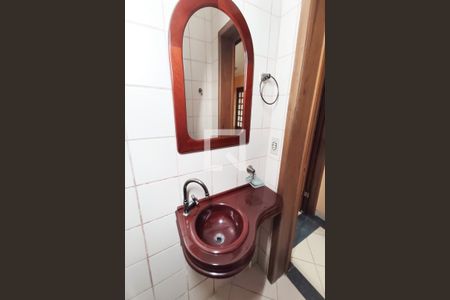 Apartamento à venda com 268m², 4 quartos e 3 vagas Apartamento à venda com 268m², 4 quartos e 3 vagasLavabo