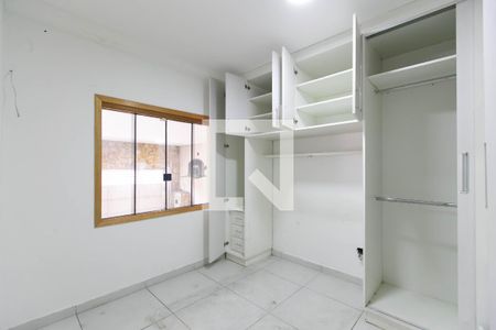 Quarto 1  de casa à venda com 4 quartos, 350m² em Cidade Antônio Estevão de Carvalho, São Paulo