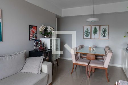 Sala  de apartamento para alugar com 2 quartos, 60m² em Centro, Niterói