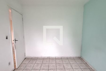 Quarto de casa para alugar com 2 quartos, 60m² em Vila Santa Cruz, Duque de Caxias