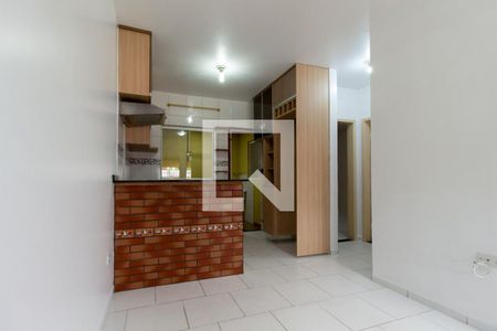 Sala de casa para alugar com 2 quartos, 44m² em Campo de Santana, Curitiba
