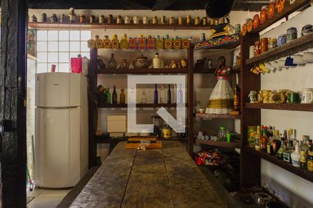 Casa de condomínio à venda com 700m², 5 quartos e 2 vagas Casa de condomínio à venda com 700m², 5 quartos e 2 vagasÁrea Gourmet