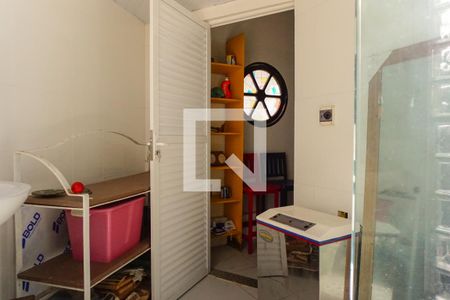 Casa de condomínio à venda com 700m², 5 quartos e 2 vagas Casa de condomínio à venda com 700m², 5 quartos e 2 vagasBanheiro da Área Gourmet