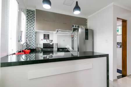 Cozinha de apartamento para alugar com 2 quartos, 38m² em Chácara Seis de Outubro, São Paulo