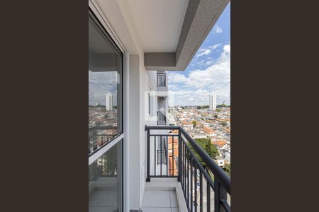 Varanda  de apartamento para alugar com 2 quartos, 38m² em Vila Invernada, São Paulo