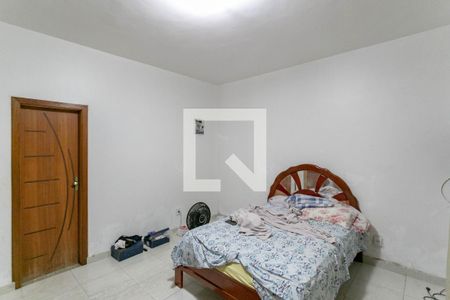 Quarto Suíte de casa à venda com 4 quartos, 200m² em Campo Alegre, Belo Horizonte