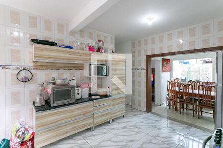 Cozinha de casa à venda com 4 quartos, 200m² em Campo Alegre, Belo Horizonte