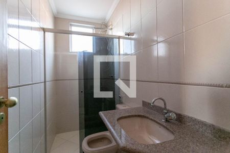 Banheiro da Suíte de apartamento à venda com 3 quartos, 200m² em Heliópolis, Belo Horizonte