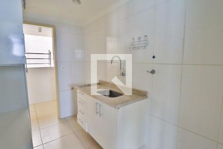 Cozinha de apartamento para alugar com 1 quarto, 36m² em Pinheiros, São Paulo