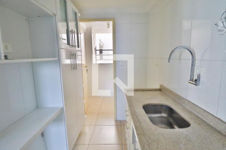 Cozinha de apartamento para alugar com 1 quarto, 36m² em Pinheiros, São Paulo