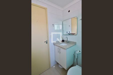 Banheiro de apartamento para alugar com 1 quarto, 36m² em Pinheiros, São Paulo