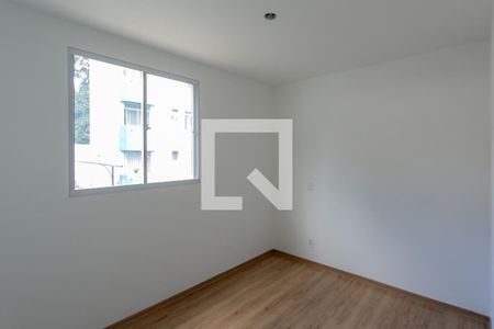 Quarto 2 de apartamento à venda com 2 quartos, 45m² em Lagoinha, Belo Horizonte