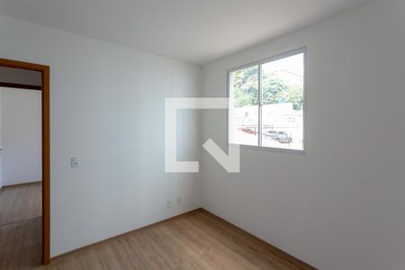 Quarto 2 de apartamento à venda com 2 quartos, 45m² em Lagoinha, Belo Horizonte