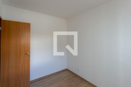 Quarto 1 de apartamento à venda com 2 quartos, 45m² em Lagoinha, Belo Horizonte